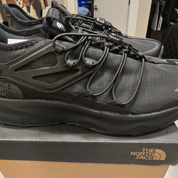 The North Face Women's Oxeye Tech Shoes Sneakers TNF Black NF0A7W4UKX7 Sz 8 NEW - Picture 5 of 13